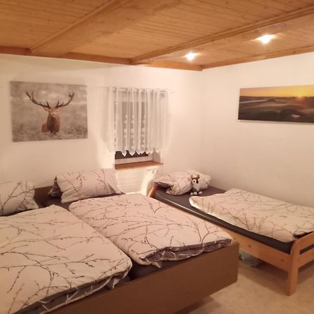 Ferienwohnung Zum Sebnitzer Hirsch Buitenkant foto