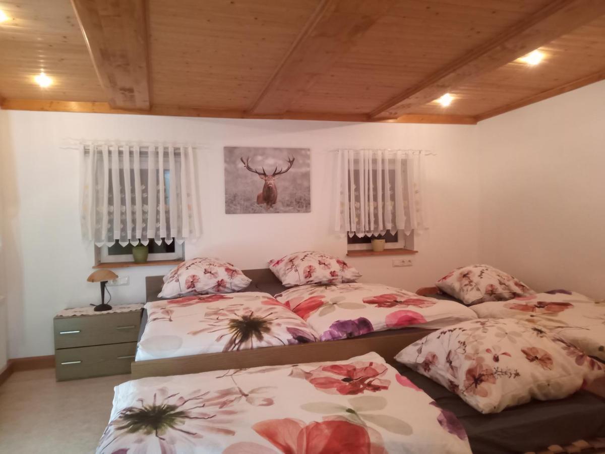 Ferienwohnung Zum Sebnitzer Hirsch Buitenkant foto
